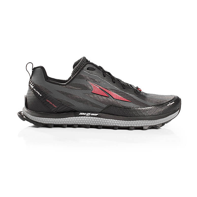 Altra Superior 3.5 schwarz rot außen Altra Superior 3.5 schwarz rot außen
