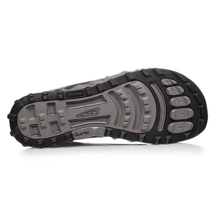 altra-superior-4.0-schwarz-sohle