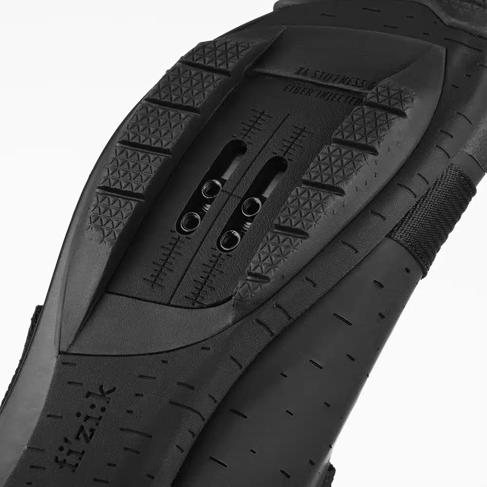 fizik-terra-powerstrap-x4-black-black-sohle-detail